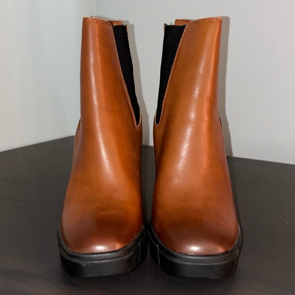 Steven Madden Boots - Size 8.5M - Picture 4 of 10